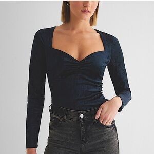 Express Body Contour Crushed Velvet Sweetheart Neckline Top NWT Size S